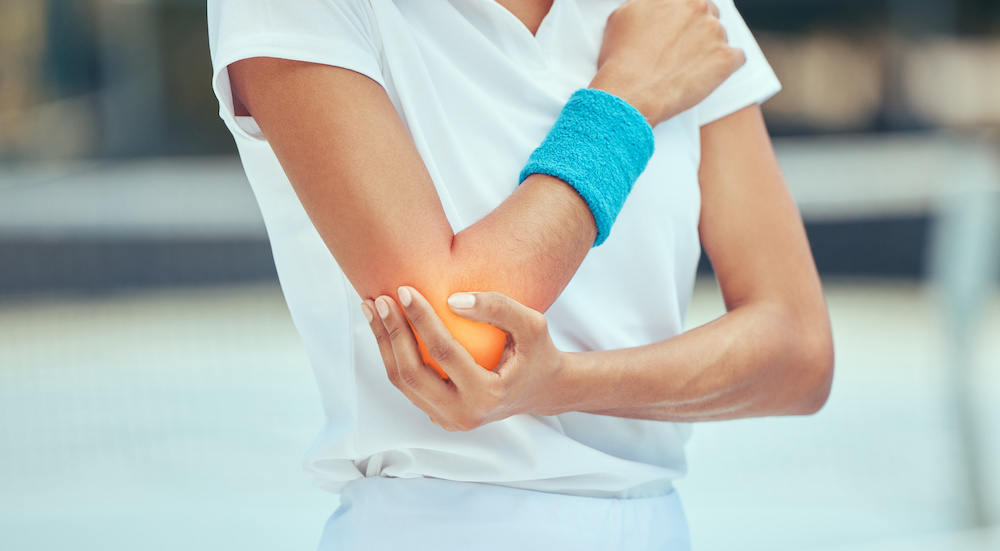 women with elbow pain